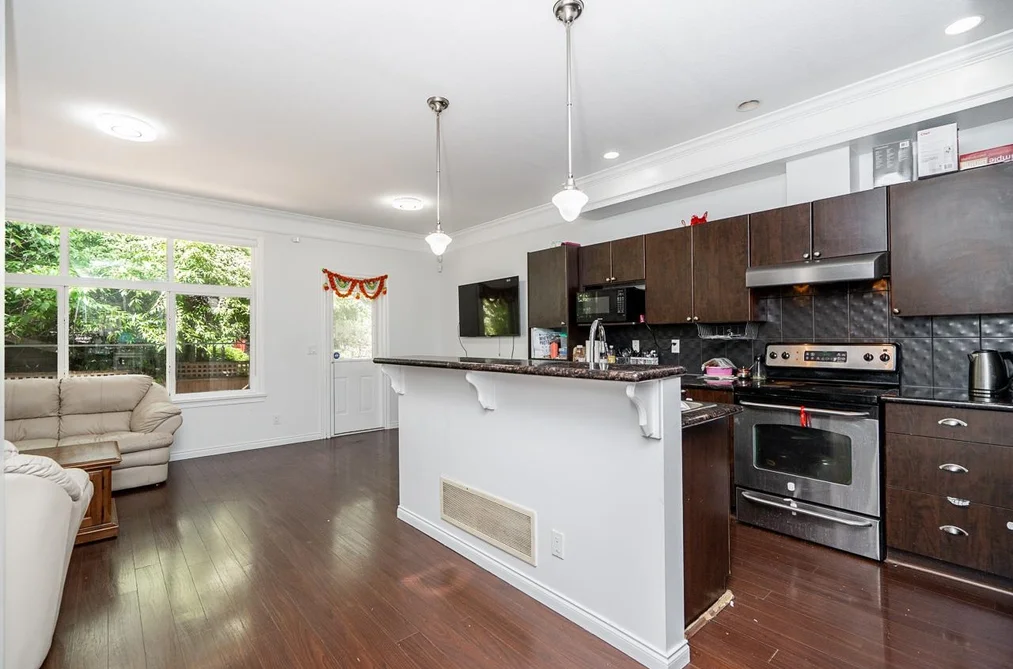 56 7518 138 STREET, Surrey BC V3W 1S1, Surrey BC — Residential for Sale — Photo 9 of 35