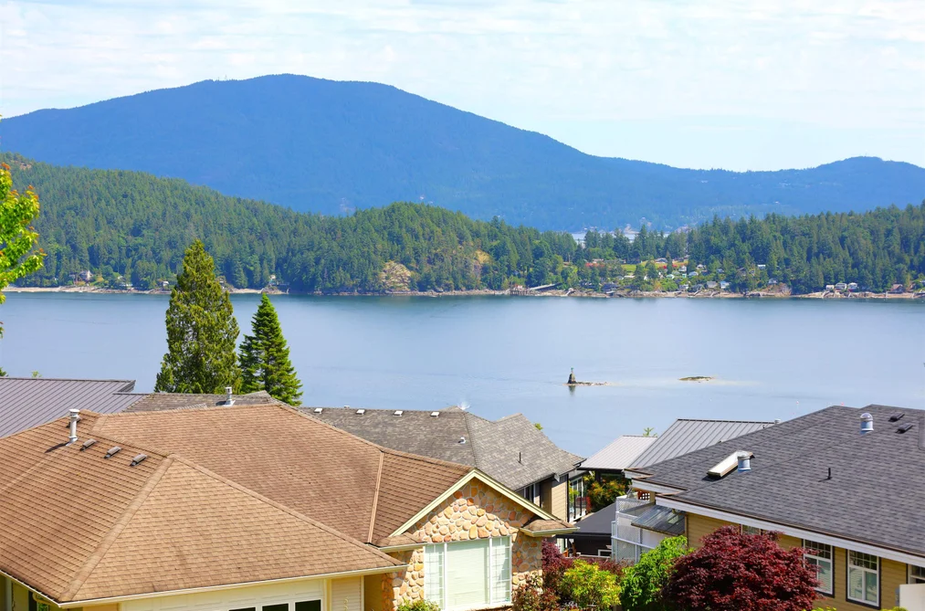House for sale at 561 Spyglass Place Gibsons British Columbia - MLS: R3067430