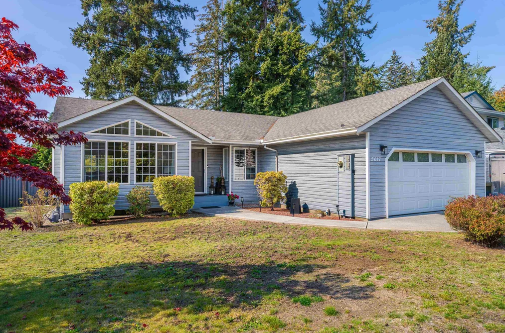 5617 Curtis Pl, Sechelt, BC - MLS: R3175518