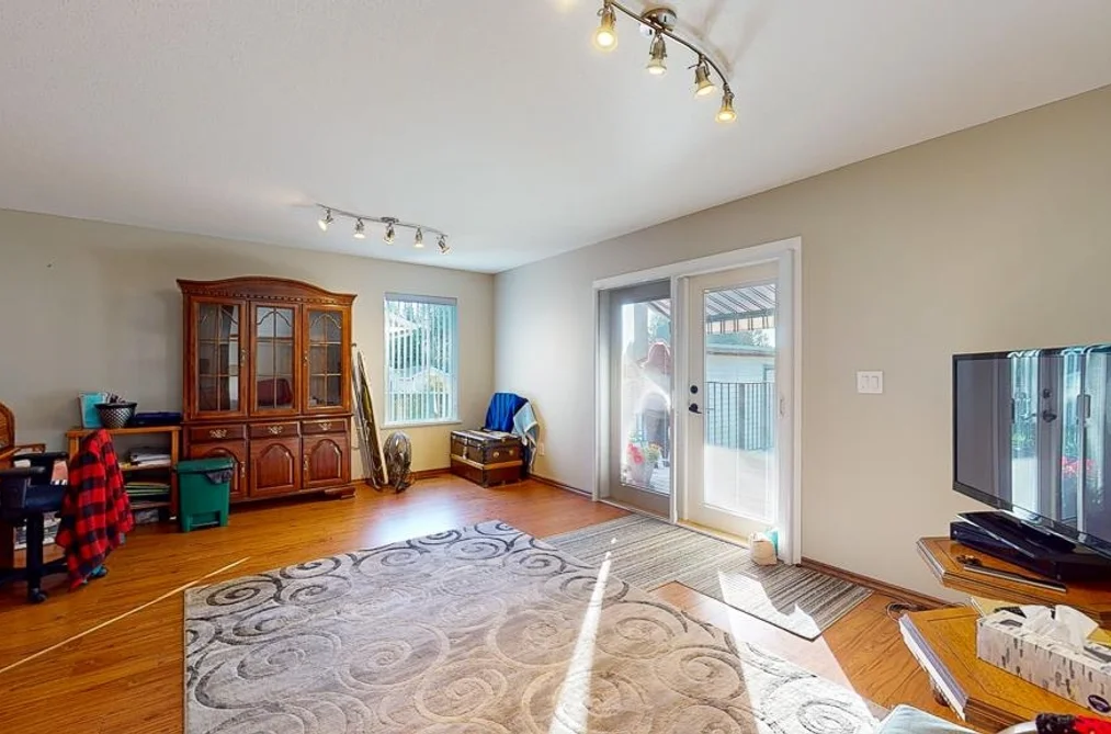 5619 CURTIS PLACE, Sechelt BC V7Z 0R9, Sechelt BC — Residential for Sale - Photo 6