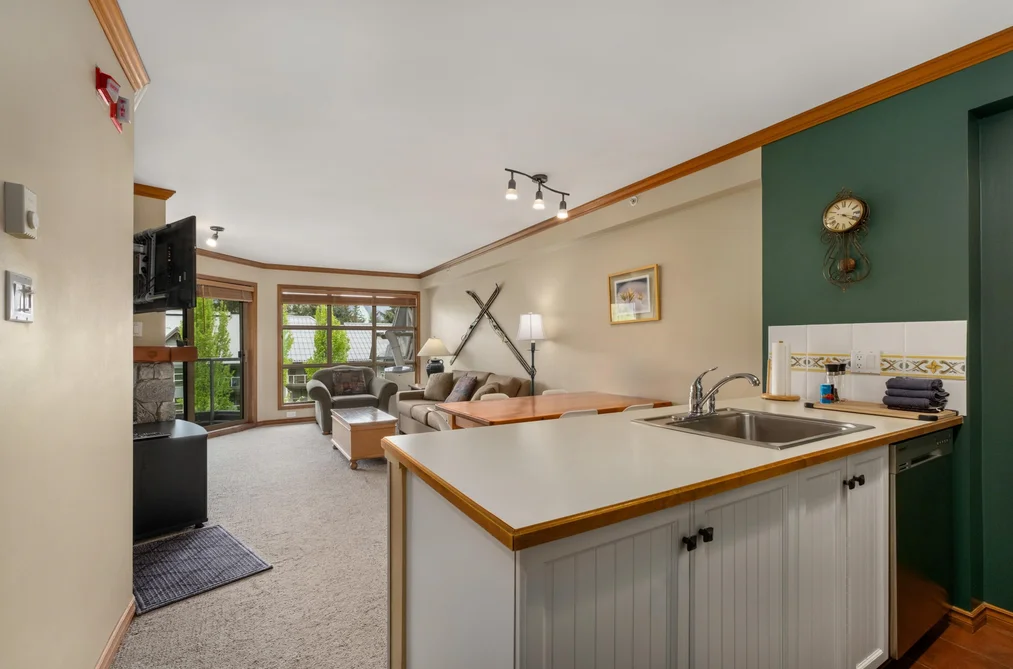 562 4800 SPEARHEAD DRIVE, Whistler BC V8E 1G1, Whistler BC — Residential for Sale - Photo 4