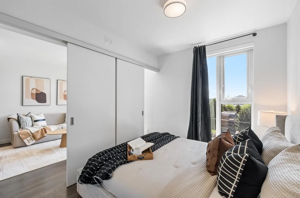 562 955 E HASTINGS STREET, Vancouver BC V6A 0G8, Vancouver BC — Residential for Sale — Photo 12 of 33
