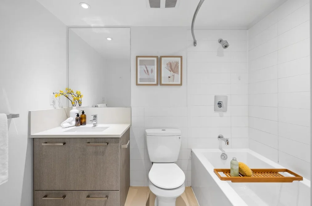 562 955 E HASTINGS STREET, Vancouver BC V6A 0G8, Vancouver BC — Residential for Sale — Photo 13 of 33