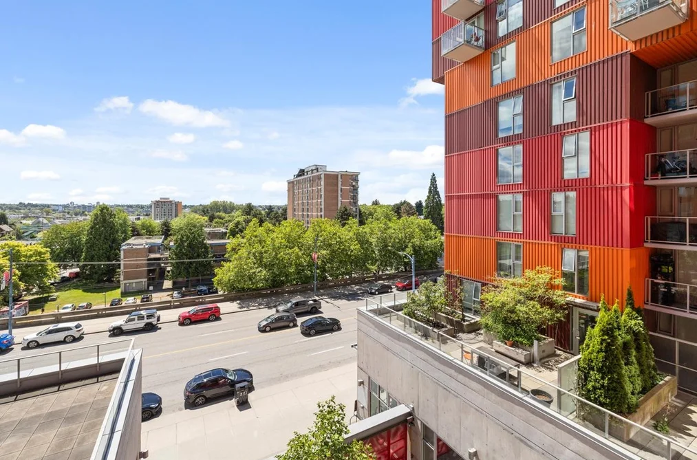 562 955 E HASTINGS STREET, Vancouver BC V6A 0G8, Vancouver BC — Residential for Sale — Photo 17 of 33