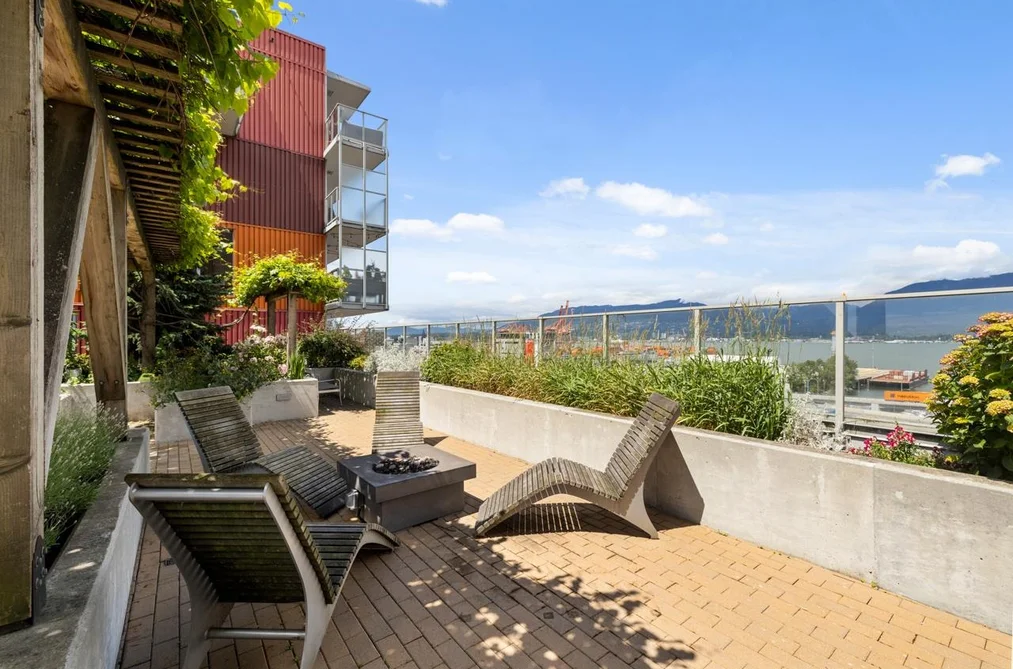 562 955 E HASTINGS STREET, Vancouver BC V6A 0G8, Vancouver BC — Residential for Sale — Photo 20 of 33