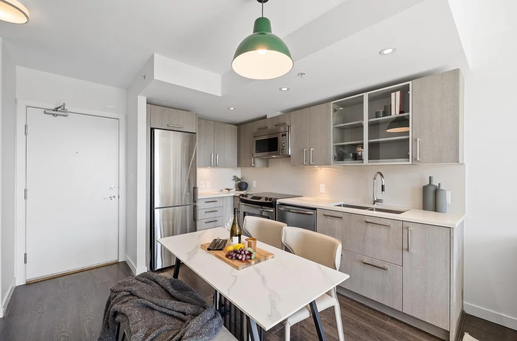 562 955 E HASTINGS STREET, Vancouver BC V6A 0G8, Vancouver BC — Residential for Sale — Photo 6 of 33