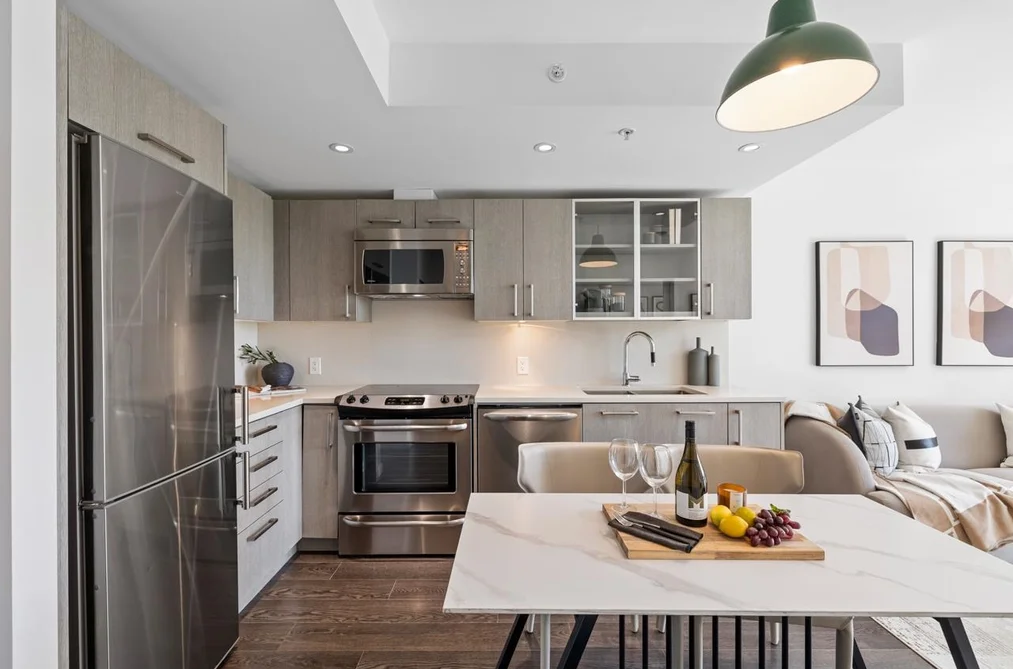 562 955 E HASTINGS STREET, Vancouver BC V6A 0G8, Vancouver BC — Residential for Sale — Photo 8 of 33