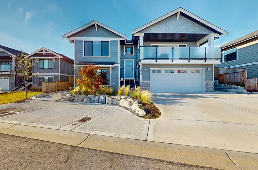 5629 Kingbird Cres, Sechelt, BC - MLS: R3172284