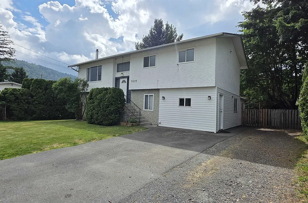 House for sale at 5635 Tyson Road Chilliwack British Columbia - MLS: R3126339