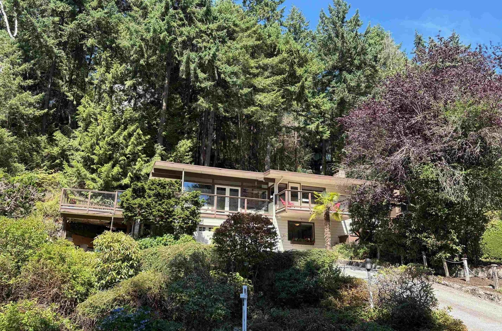 5651 WESTHAVEN ROAD, West Vancouver BC V7W 1T5, West Vancouver BC — Residential for Sale - Photo 2