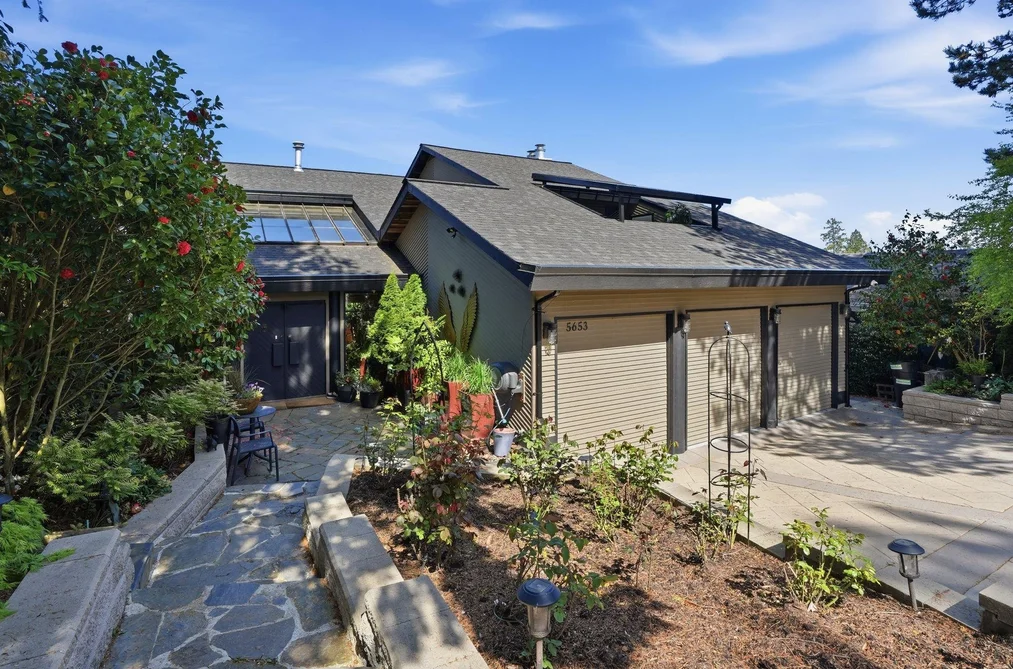 House for sale at 5653 Groveridge Wynd Delta British Columbia - MLS: R3116426