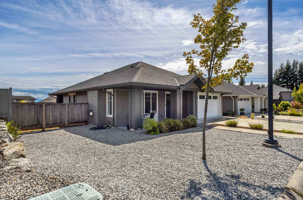 House for sale at 5664 Partridge Way Sechelt British Columbia - MLS: R3135021