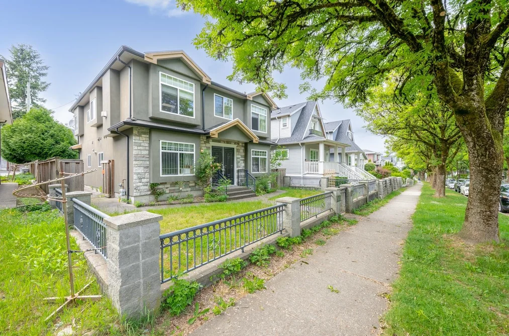 5671 EARLES STREET, Vancouver BC V5R 3S3, Vancouver BC — Residential for Sale - Photo 2