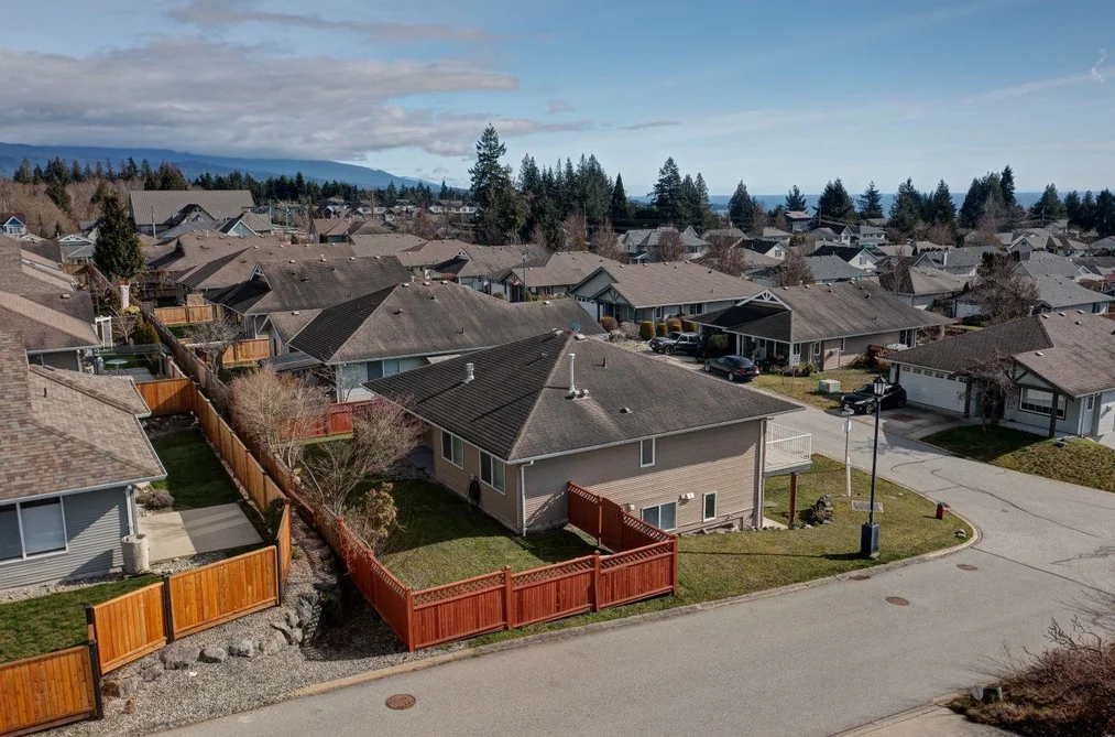 5683 EMILY WAY, Sechelt BC V7Z 0N5, Sechelt BC — Residential for Sale - Photo 3