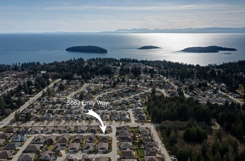 5683 EMILY WAY, Sechelt BC V7Z 0N5, Sechelt BC — Residential for Sale - Photo 4