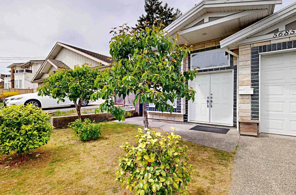 5685 NEVILLE STREET, Burnaby BC V5J 2J1, Burnaby BC — Residential for Sale - Photo 2