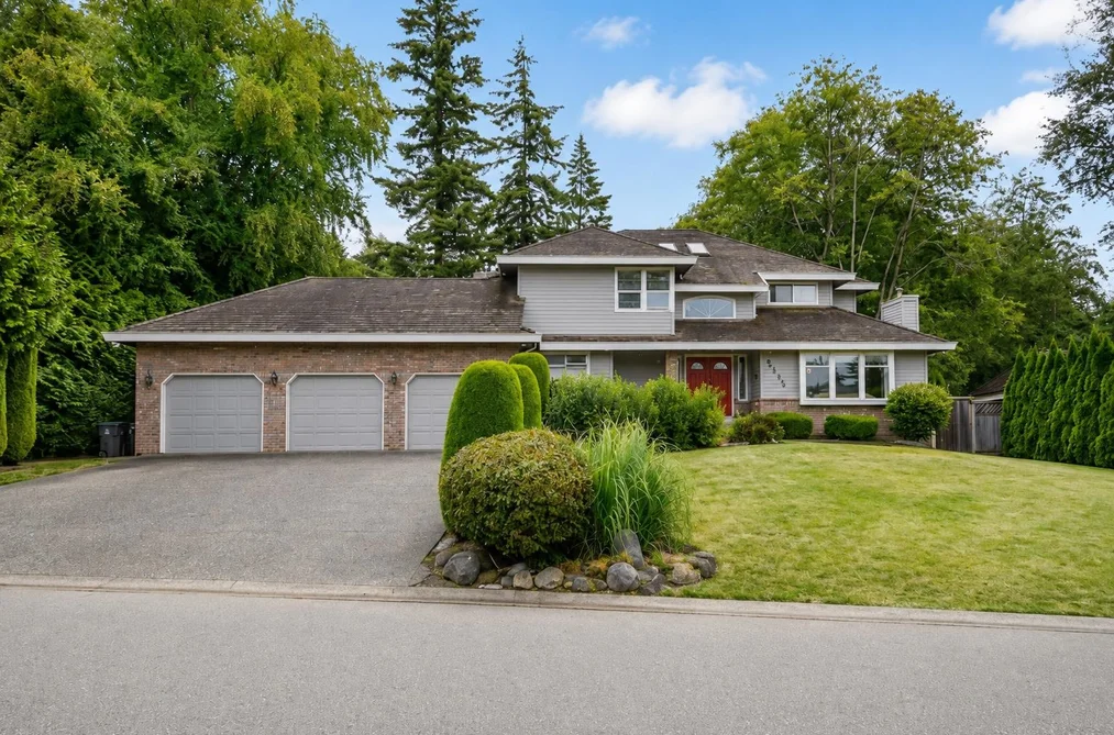House for sale at 5686 125a Street Surrey British Columbia - MLS: R3145357