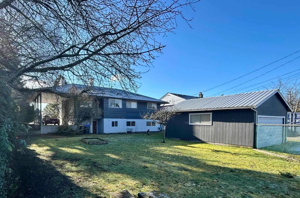 House for sale at 5690 Mermaid Street Sechelt British Columbia - MLS: R2961154