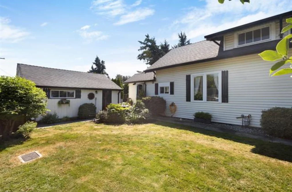 5690 RIVERSIDE STREET, Abbotsford BC V4X 1T4, Abbotsford BC — Residential for Sale - Photo 2