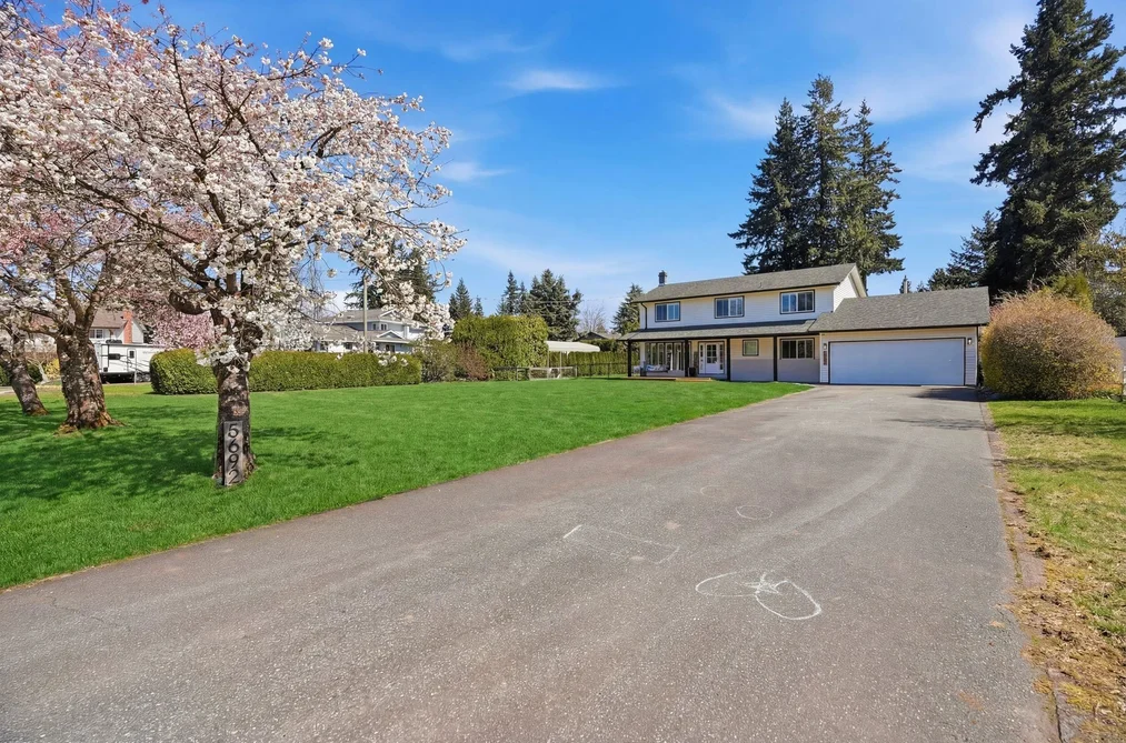House for sale at 5692 247a Street Langley British Columbia - MLS: R3108334