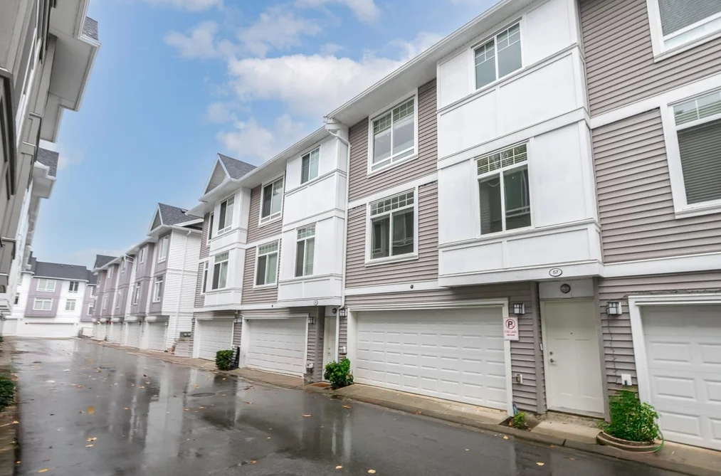 57 11267 133 STREET, Surrey BC V3R 0E3, Surrey BC — Residential for Sale - Photo 2