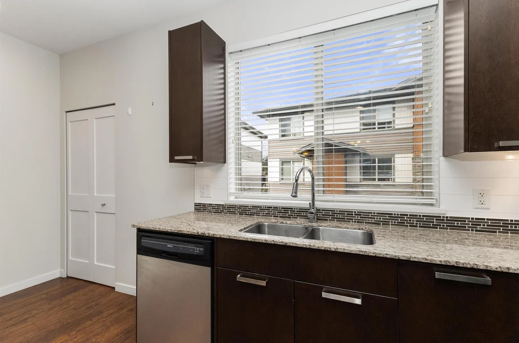57 34248 KING ROAD, Abbotsford BC V2S 0B1, Abbotsford BC — Residential for Sale - Photo 3