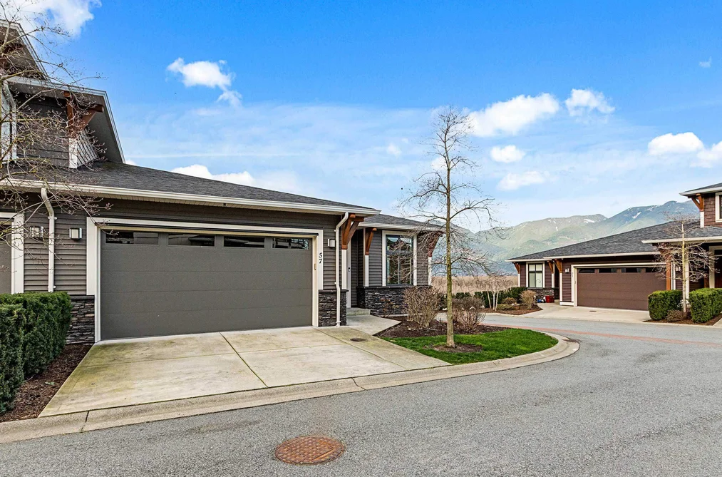 57 43685 CHILLIWACK MOUNTAIN ROAD, Chilliwack BC V2R 0X5, Chilliwack BC — Residential for Sale - Photo 2