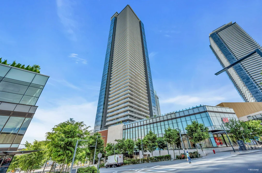 Condo for sale at 5704 1955 Alpha Way Burnaby British Columbia - MLS: R3165303