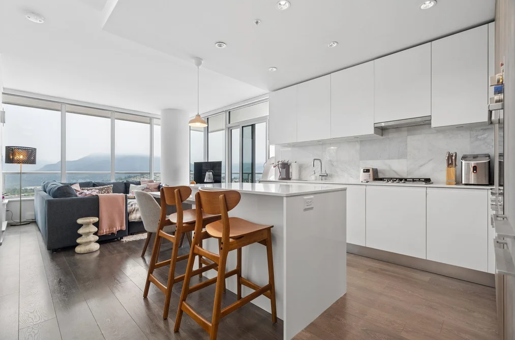 Condo for sale at 5708 1955 Alpha Way Burnaby British Columbia - MLS: R3154672