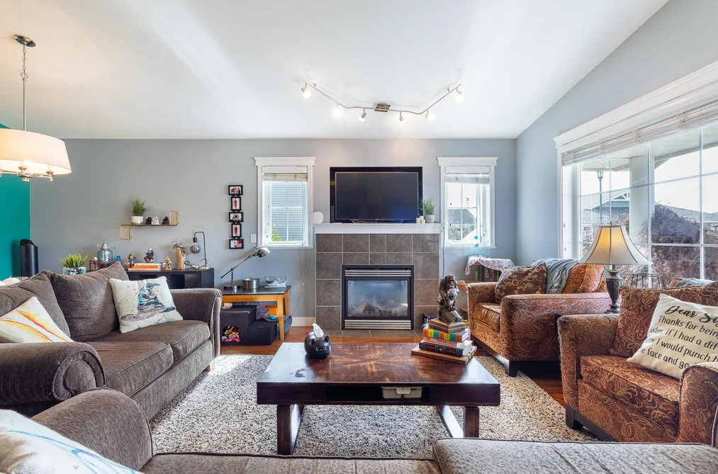 House for sale at 5708 Louise Way Sechelt British Columbia - MLS: R3108374