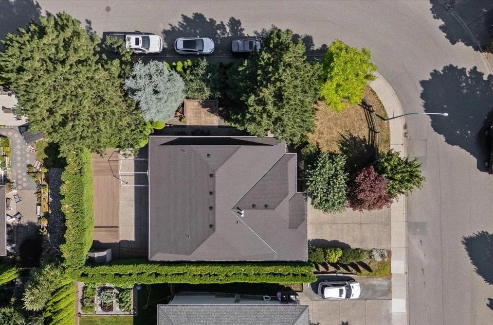5709 Stonehaven Street, Chilliwack, BC - House for Sale - Photo 4 of 39