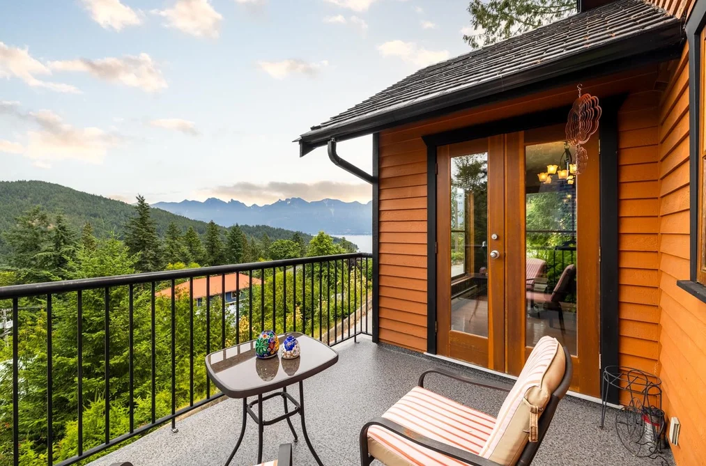 571 ROOCROFT LANE, Bowen Island BC V0N 1G2, Bowen Island BC — Residential for Sale - Photo 3