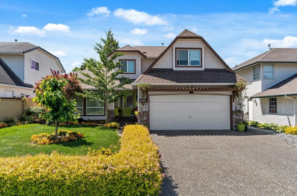 House for sale at 5715 Gillian Place Chilliwack British Columbia - MLS: R3129387