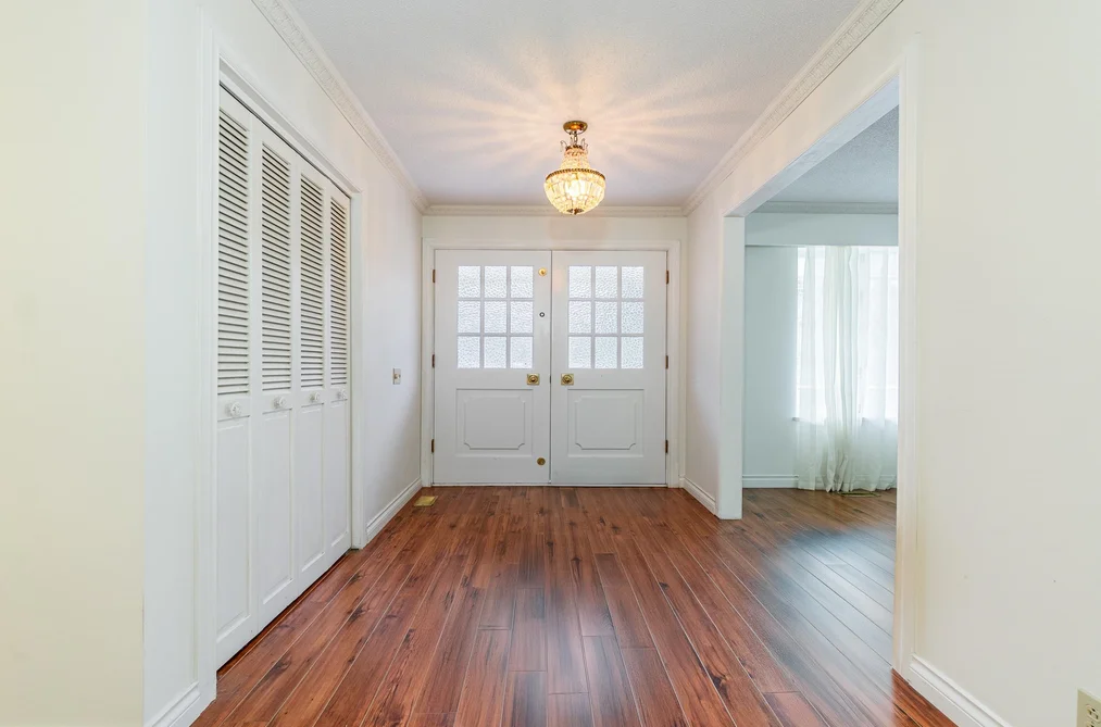5725 CRANLEY DRIVE, West Vancouver BC V7V 4B3, West Vancouver BC — Residential for Sale - Photo 3