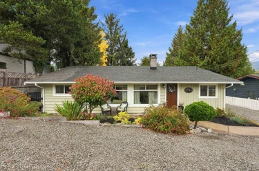 5734 Pebble Cres, Sechelt, BC - MLS: R3173378