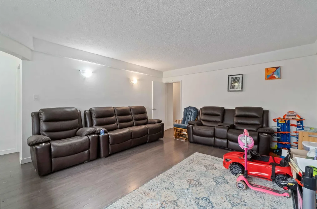 5735 EARLES STREET, Vancouver BC V5R 3S4, Vancouver BC — Residential for Sale - Photo 6