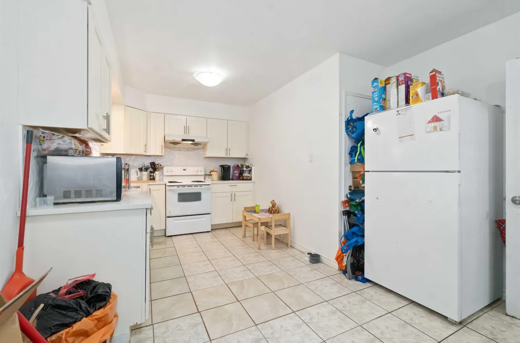 5735 EARLES STREET, Vancouver BC V5R 3S4, Vancouver BC — Residential for Sale - Photo 7