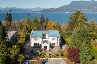 5747 Newton Wynd, Vancouver, BC - MLS: R3176777
