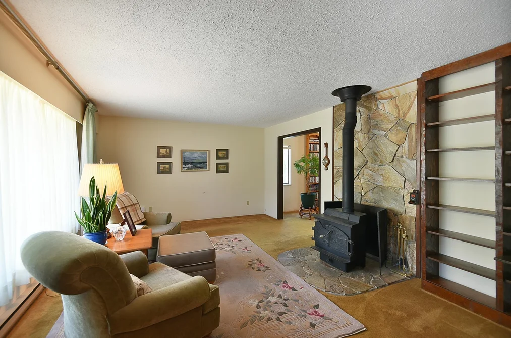 House for sale at 5749 Surf Circle Sechelt British Columbia - MLS: R3164890