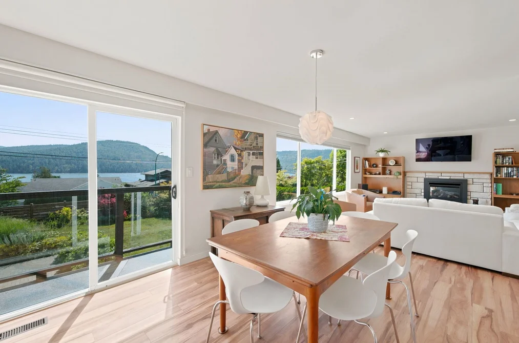 575 N DOLLARTON HIGHWAY, North Vancouver BC V7G 1N3, North Vancouver BC — Residential for Sale — Photo 10 of 40