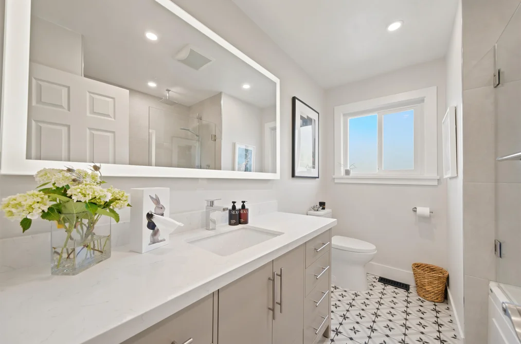 575 N DOLLARTON HIGHWAY, North Vancouver BC V7G 1N3, North Vancouver BC — Residential for Sale — Photo 17 of 40