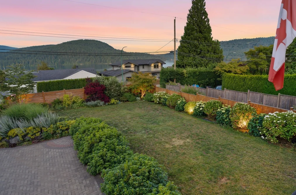 575 N DOLLARTON HIGHWAY, North Vancouver BC V7G 1N3, North Vancouver BC — Residential for Sale — Photo 29 of 40