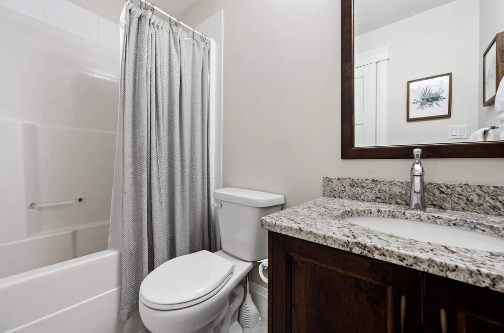 5753 GARRISON BOULEVARD, Chilliwack BC V2R 0S8, Chilliwack BC — Residential for Sale — Photo 31 of 40