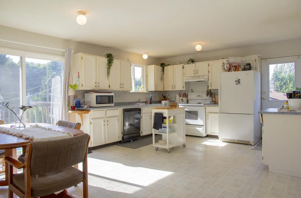 5754 BINNACLE AVENUE, Sechelt BC V7Z 0R4, Sechelt BC — Residential for Sale - Photo 4