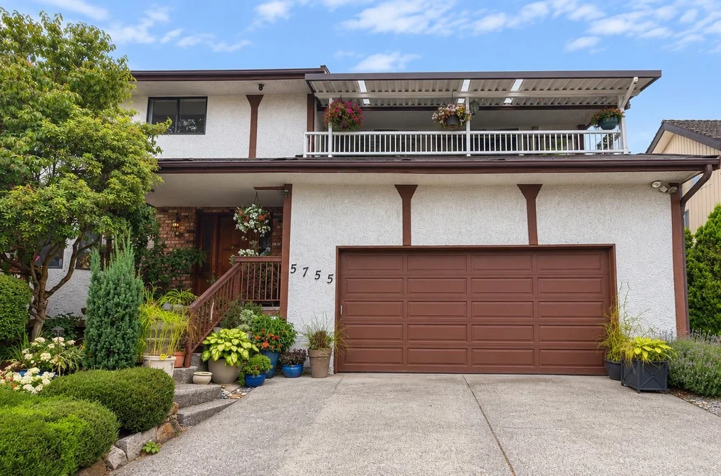 House for sale at 5755 Monarch Street Burnaby British Columbia - MLS: R3161698