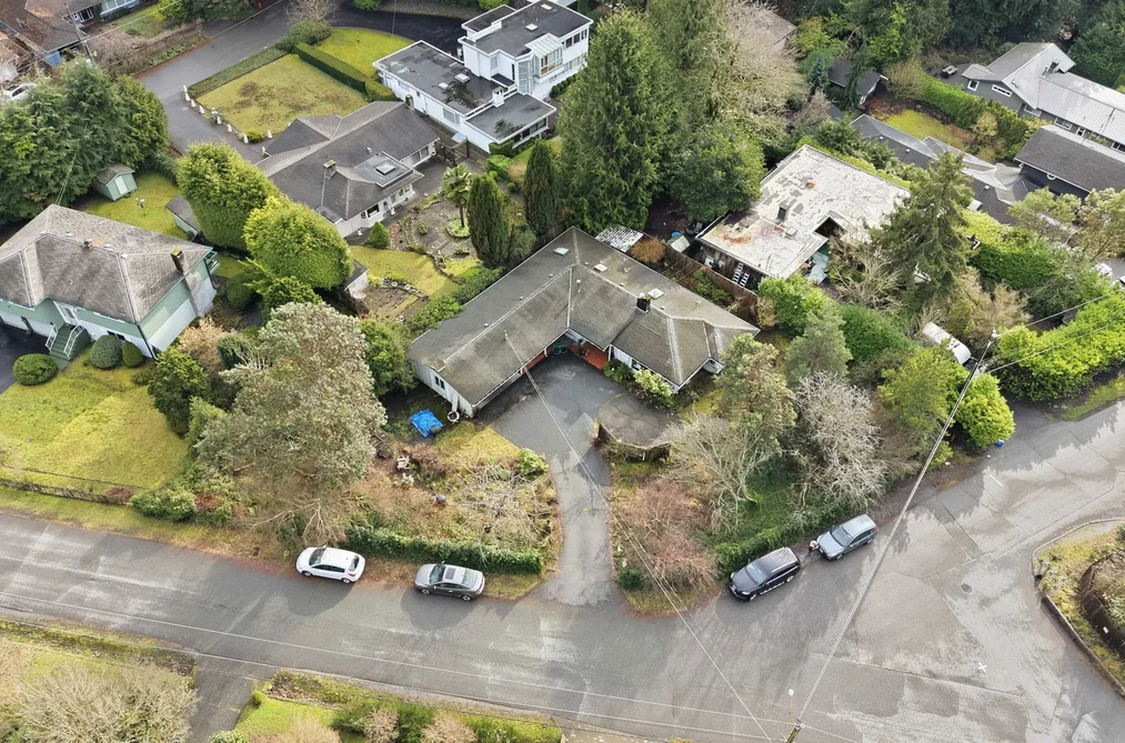 5757 CRANLEY DRIVE, West Vancouver BC V7W 1S9, West Vancouver BC — Residential for Sale - Photo 2
