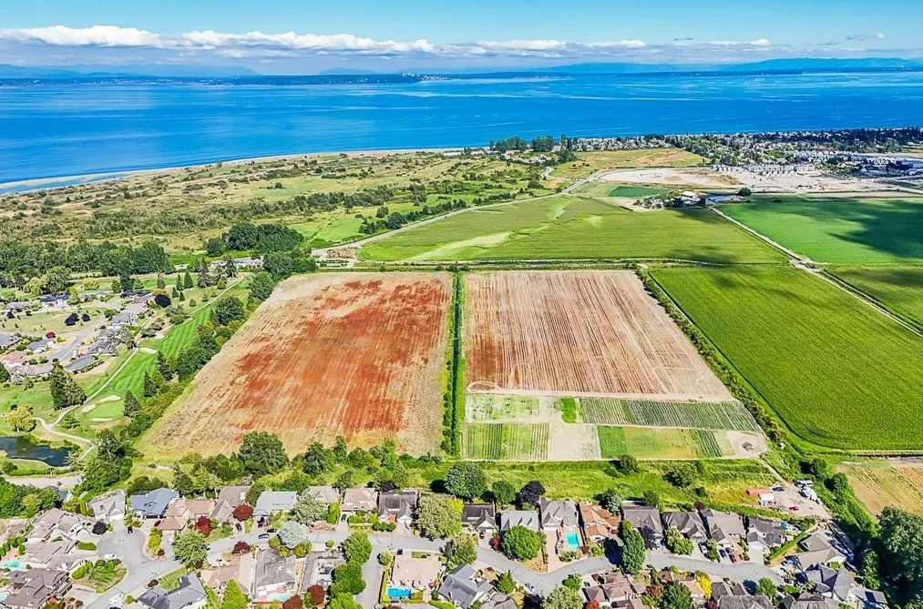 Property for sale at 5761 6th Avenue Tsawwassen British Columbia - MLS: R3098824