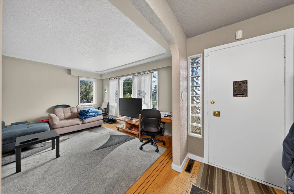 5765 QUEBEC STREET, Vancouver BC V5W 2N7, Vancouver BC — Residential for Sale - Photo 4