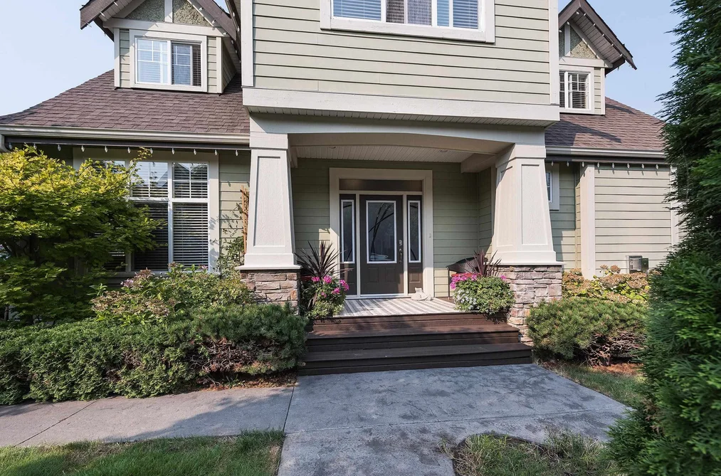 5772 SHAWNIGAN DRIVE, Chilliwack BC V2R 0A8, Chilliwack BC — Residential for Sale - Photo 2