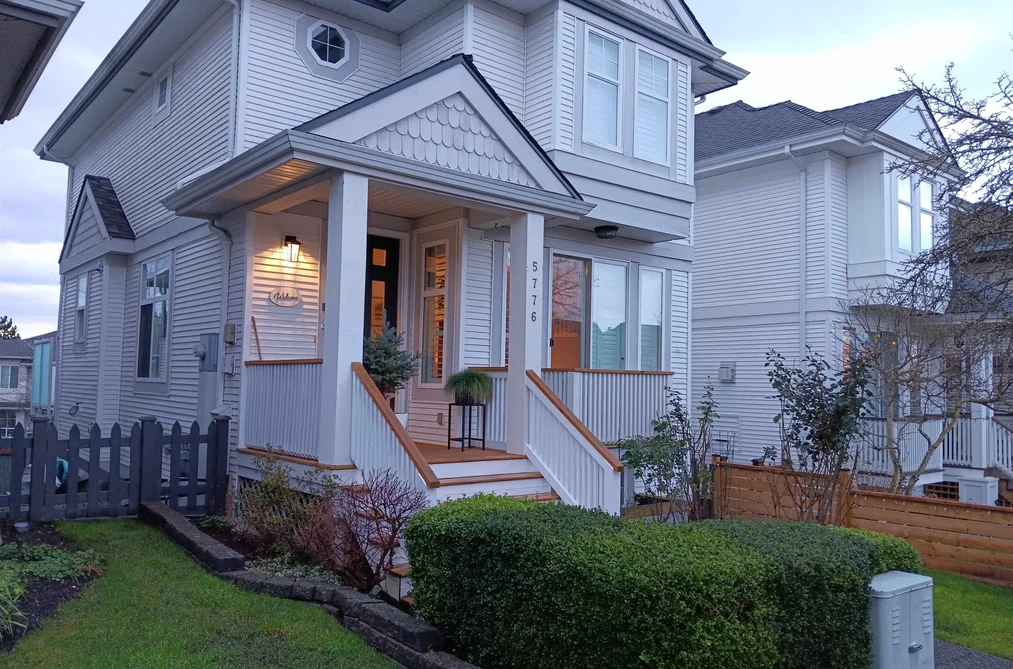 House for sale at 5776 149 Street Surrey British Columbia - MLS: R3084570